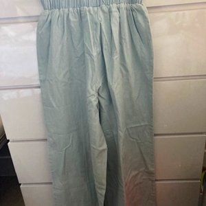 Pastel denim pants with stretch waist.Easy to wear